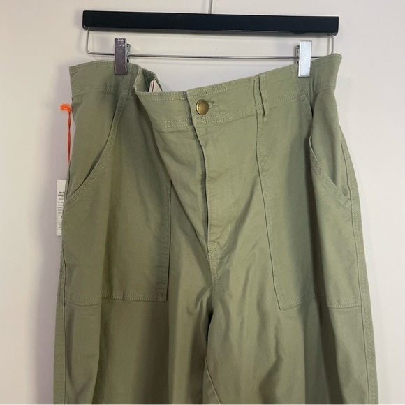 [Knox Rose] Women's Green High Rise Relaxed Straight Leg Cargo Pants - Picture 2 of 8